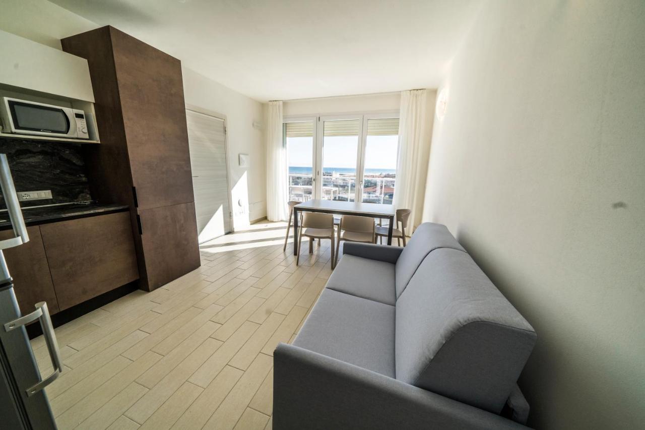Sabbia & Mare Aparthotel Росолина Маре Екстериор снимка