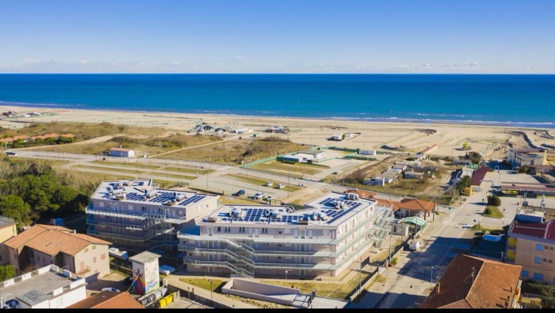 Sabbia & Mare Aparthotel Росолина Маре Екстериор снимка